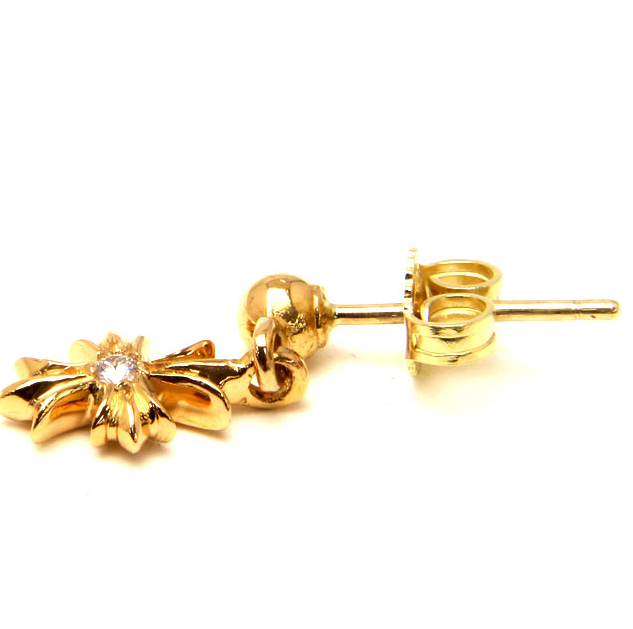 【新品未使用】Tiny E CH Plus Gold Drop Earring with Diamond