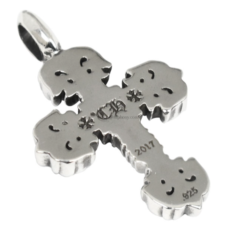 【新品未使用】Tiny Filigree Cross Cross Charm